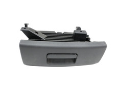 Ablagefach Staufach Fach Schublade für Unter Fahrer Sitz Li Vo VW Caddy SA IV