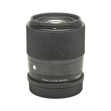 Sigma 30mm/1,4 DC DN