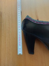 Außergewöhnlicher Schnürschuh