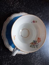 alte Tasse mit Unterteller