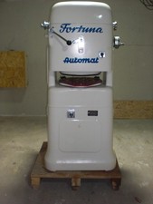 Fortuna Teigteil und Wirkmaschine