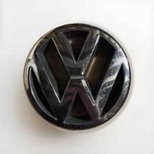 VW Emblem Logo Zeichen VW Passat 3B 3B0853601 A vorne Golf Polo und weitere 