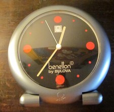 Vintage Uhr Tischuhr Wanduhr Kultuhr Benetton by Bulova 70 - 80er Frankreich