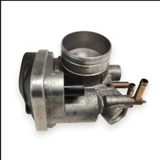 Audi A3 (8L) - 1.6 Drosselklappe - 06A133062AB