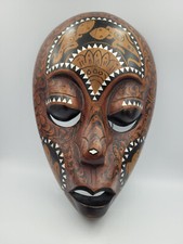 Holz Maske mit Perlmutt, geschnitzt,  Bali/ Indonesien