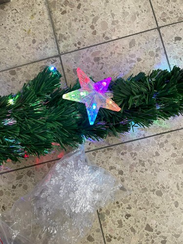 Künstlicher tannenbaum - künstlicher,