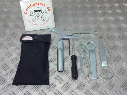 Bordwerkzeug tool kit werkzeug - tool,