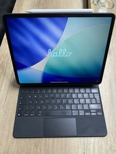 Apple iPad Pro 4. Gen 128GB 12,9 Zoll - Grau - Magic Keyboard - Pencil 2. Gen