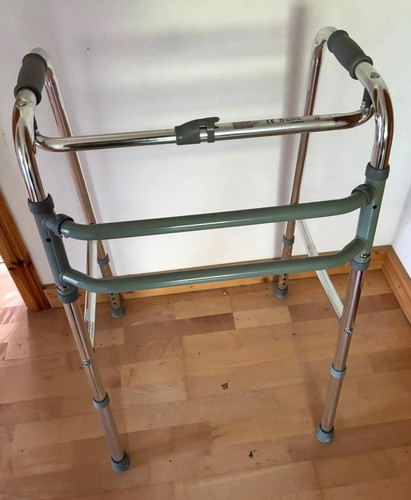 Gehhilfe gehbock von - gehbock,,