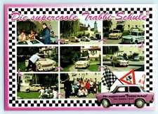 POSTKARTE TRABANT TRABBI AUTO DIW SUPERCOOLE TRABBI-SCHULE 