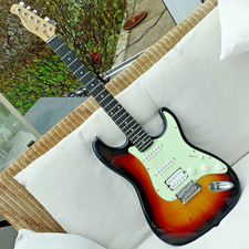 STRAT mit neuem Harley Benton -Hals und ERLE-Korea-Body