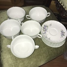 5 Suppentasse mit Untere