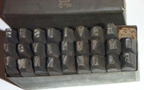 Alte schlagbuchstaben 5mm - schlagbuchstaben,