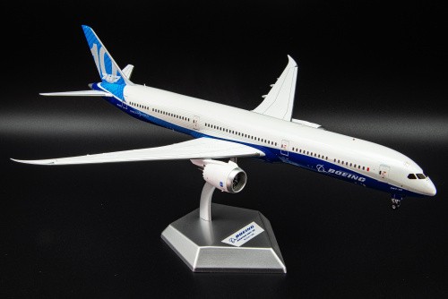 Wings boeing 787 house - wings,