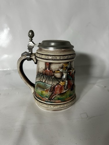 Bierkrug mit zinndeckel reiter - bierkrug,