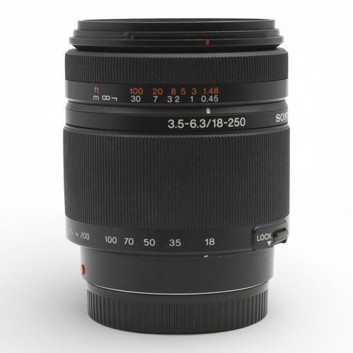 Objektiv zoom sony 250mm - zoom, 18-250mm