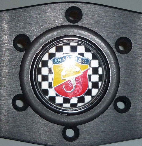 Hupenknopf abarth mit - mit, flagge