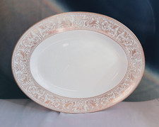 Wedgwood Gold Florentiner Gold Oval Servierplatte 14" Drachen W4219