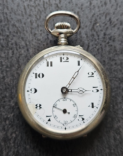 Antike mechanische taschenuhr - antike,