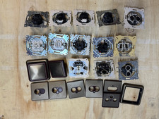 Konvolut Merten Bronze/Braun Schaltermaterial mit 2 Sensor-Dimmer