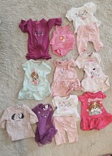 Großes Puppen Kleider Set Schlafanzüge Usw..