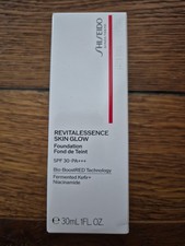 Shiseido Revitalessence Skin Glow Foundation SPF 30 30 ml / 320 Pine OVP NEU