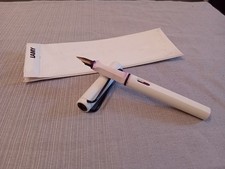 Lamy - Füllfederhalter * Füller * Safari * Fb: Weiss * Feder: M * 1219677