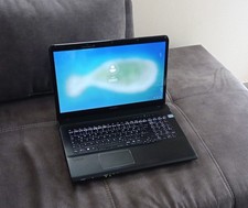 Sony VAIO SVE 17.3"      16 GB RAM / Intel Core i5 / 512GB SSD / Windows 11