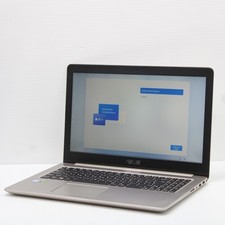 ASUS i7 Laptop Windows 11 15,6