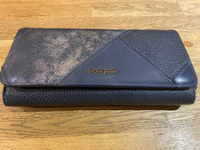 Desigual Damen Geldbörse - Dunkelblau - Innen Beige / Gold viel Platz für  Karte