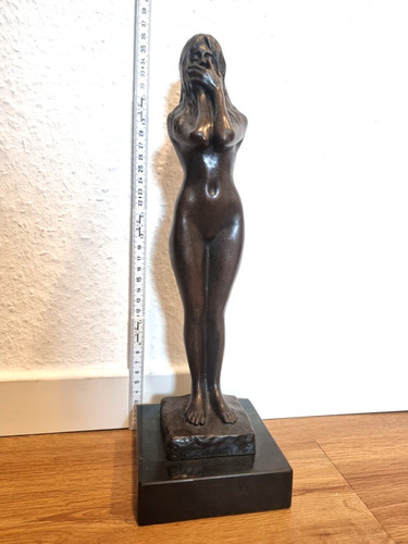 Skulptur frauen akt - -,