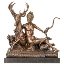 Bronzefigur Skulptur Bronze Statue Diana Victorious Göttin der Jagd mit Hirsch