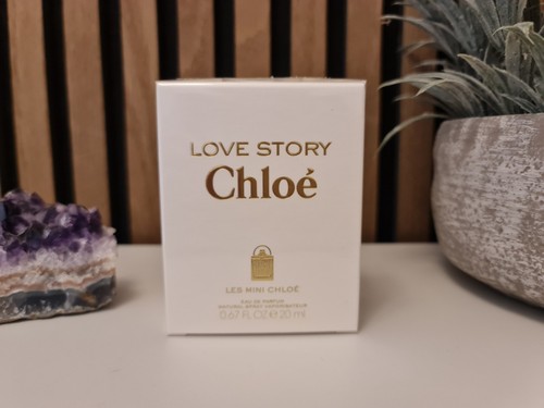 Luxus chloe love story les - chloe,