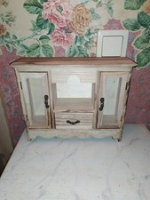 Nostalgie Schrank Vitrine großer Kaufladen-Puppenstube-Deko-Puppe-Bär