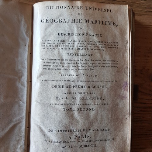 Dictionnaire universel - , de