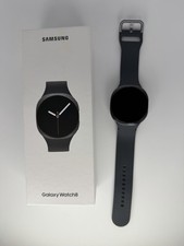 Wie Neu: Samsung Galaxy Watch 8 44mm LTE Graphite mit Sportarmband