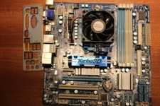 GIGABYTE GA-880GM-UD2H - CPU