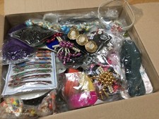 Modeschmuck ca 100 x Damen/ Kinderschmuck Konvolut Paket Sammlung