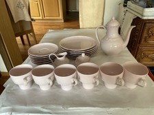 Hutschenreuther Kaffeeservice Porzellan Rosé, geprägtes Blumenmuster Vintage