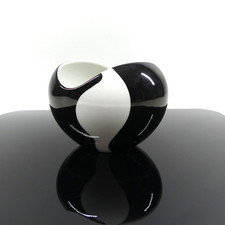 Creidlitz Vase, Schwarz Weiß