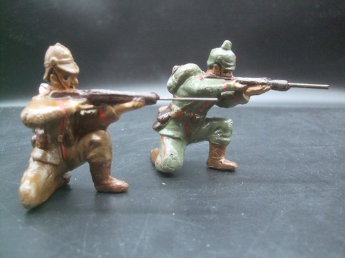 Soldaten kniend schießend - 2,