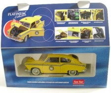 Kaiser Henry J Taxi 1951 (up