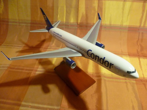 Flugzeugmodell 100 condor - 1:100,