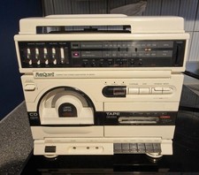 Marquant Stero Kompaktanlage mit Plattenspieler, alles funktioniert, mit 2 Boxen