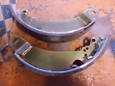 2 X BREMSBACKEN MIT BELAG