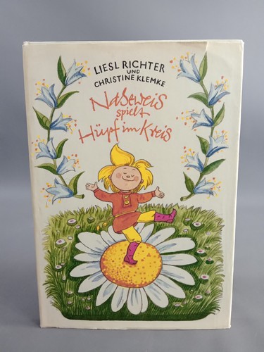 Altes buch naseweis spielt - buch, "naseweis