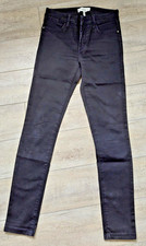 Jeans von Mango, Model