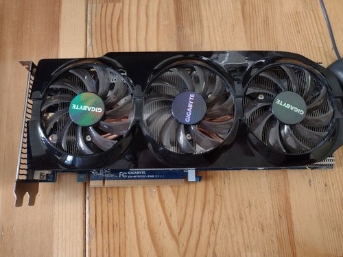 Gigabyte amd radeon 7970 - gigabyte,