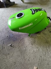 Kawasaki Gpz 500 S Tank
