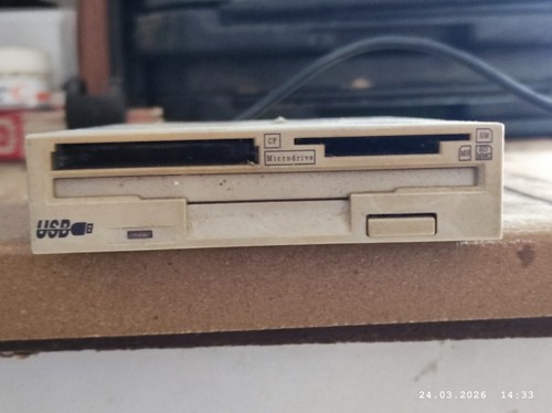Mitsumi floppy disk drive - pc,
